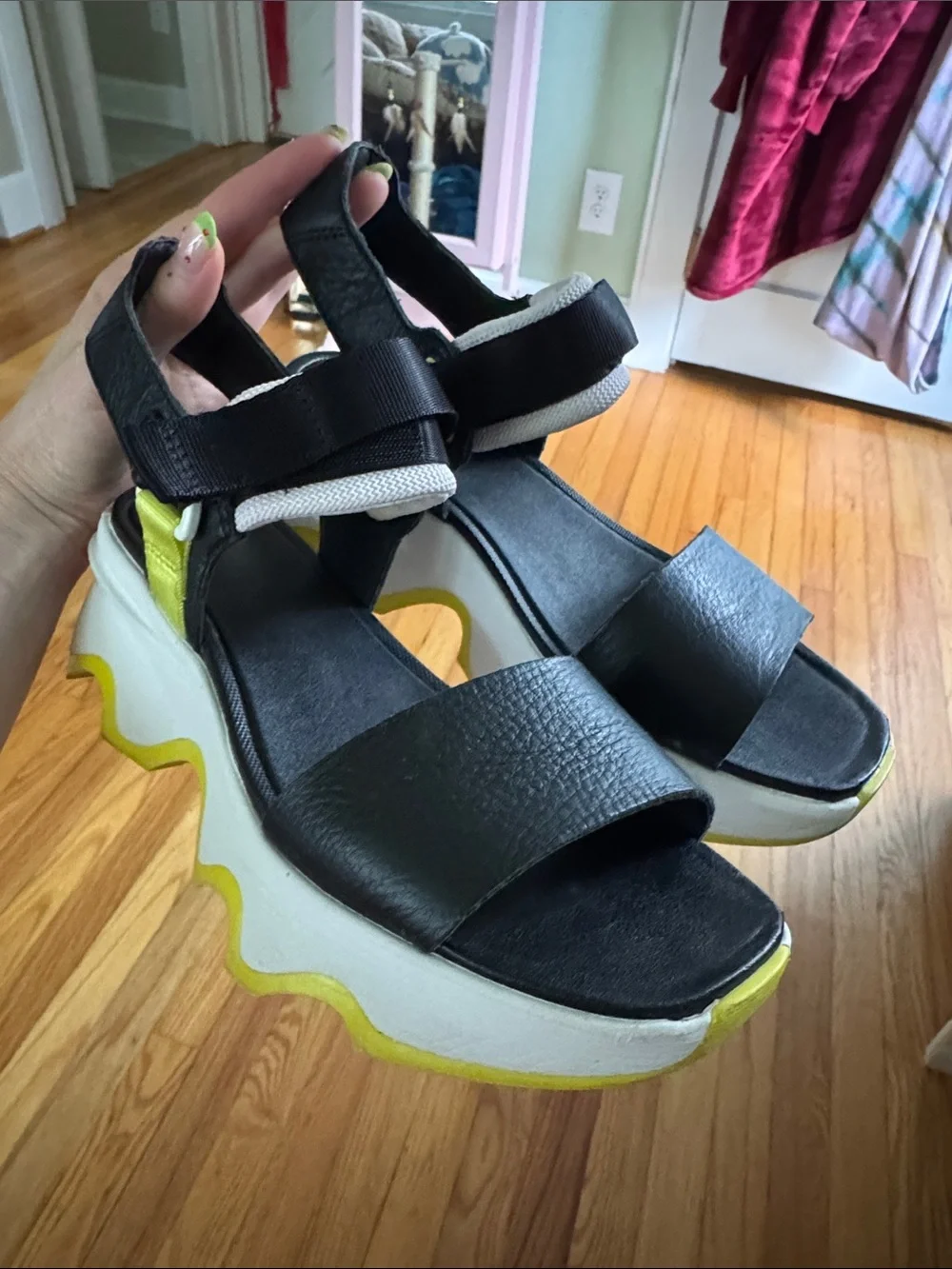 Women's Chunky/Sporty Sorel Sandals